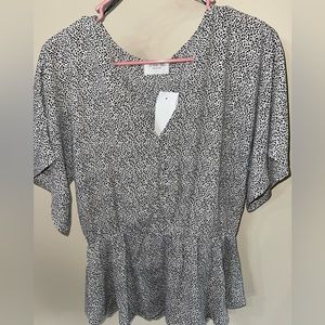*2/$12* Sienna Sky cheetah print blouse. Size Large. NWT